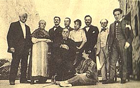 Galds con Margarita Xirg y los hermanos lvarez Quintero.